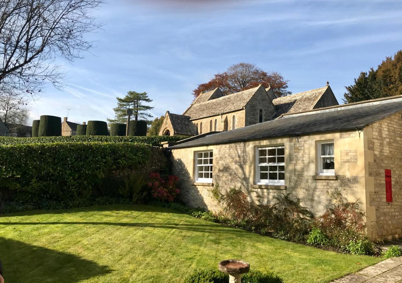 The Old Post Office Studio Apartment In A Beautiful Cotswold Village Cirencester Exteriör bild